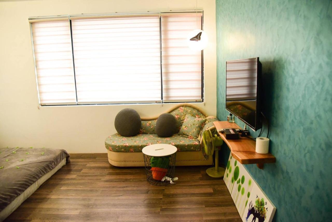 Living House Apartment Heng-ch'un Екстериор снимка